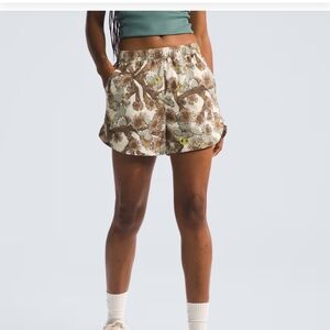 Womens The North Face Class V Pathfinder Shorts In Cactus Print XXL NWT